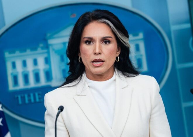 Tulsi Gabbard dimite como directora de Inteligencia Nacional del Gobierno de Trump